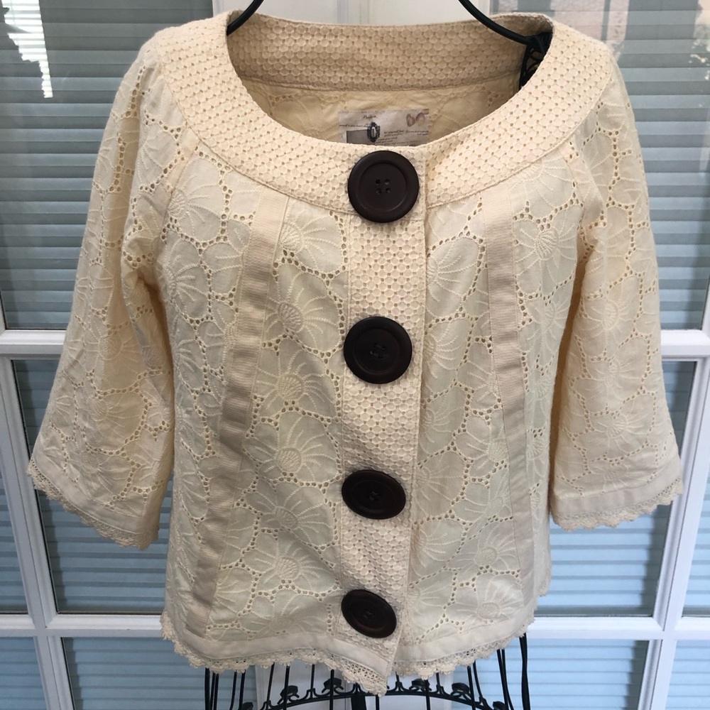 Kenzie Soft Yellow Laced-Lined Jacket.